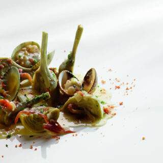 alcachofas con almejas alcachofas con almejas